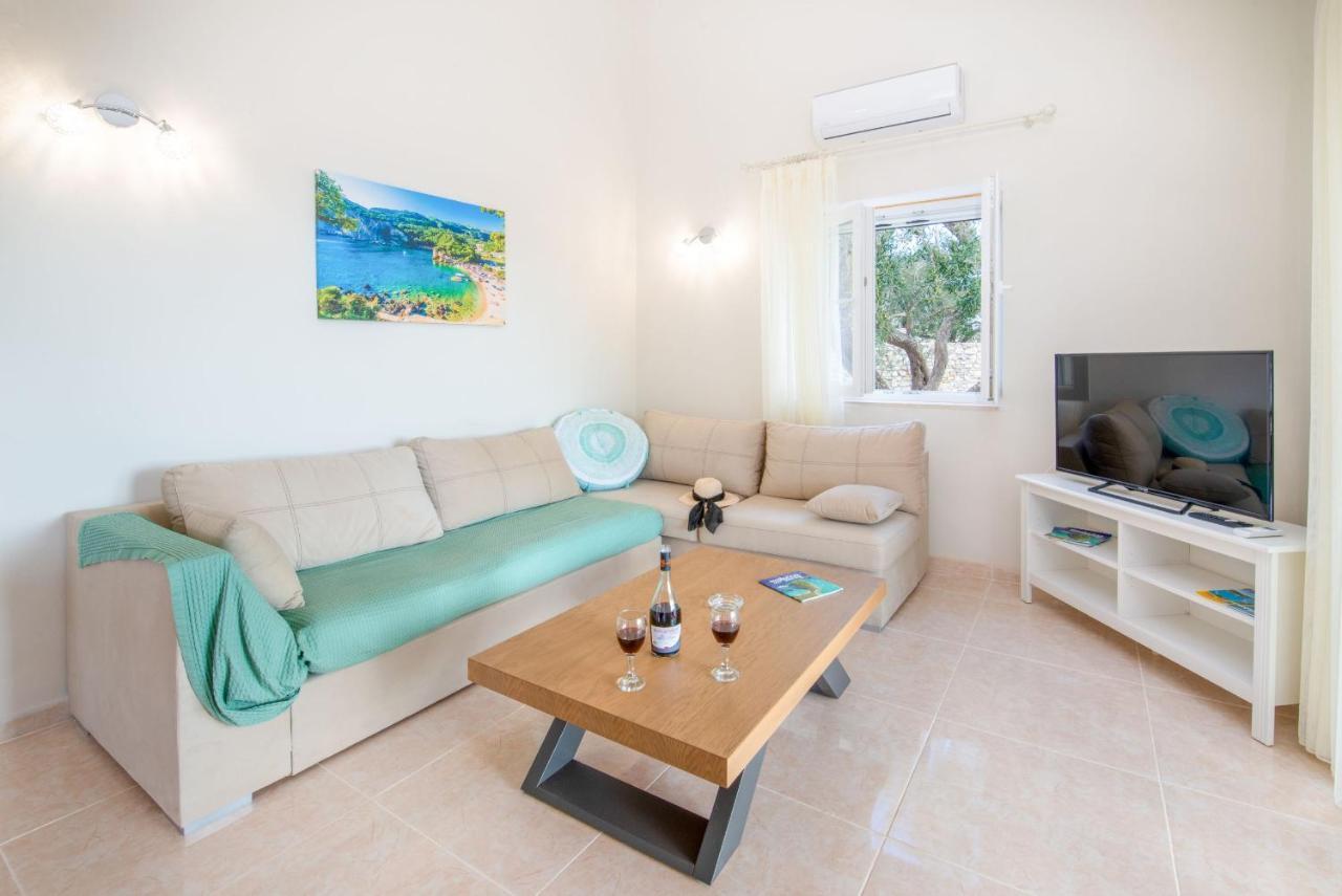 Villa Plagia Gaios Eksteriør billede